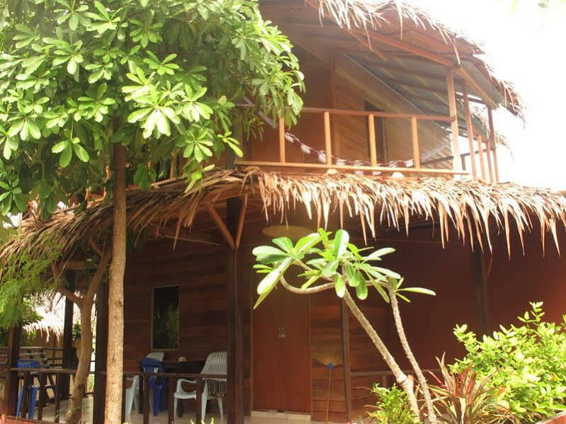 Gipsy 2* Koh Lipe