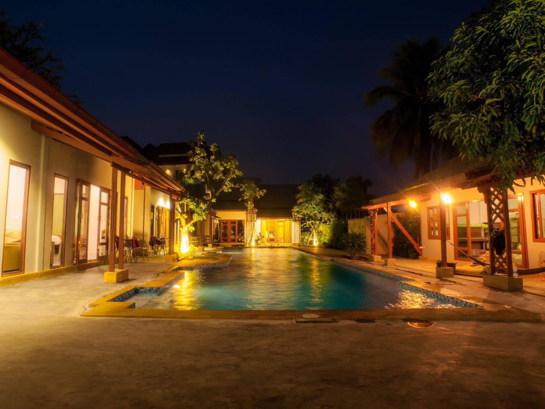 Ardea Pool 3* Amphawa