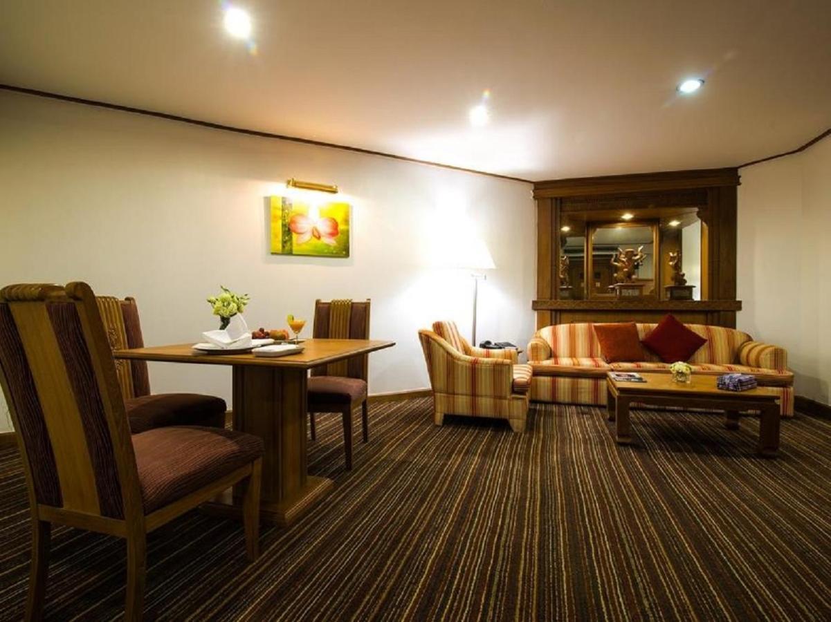 Sima Thani Hotel