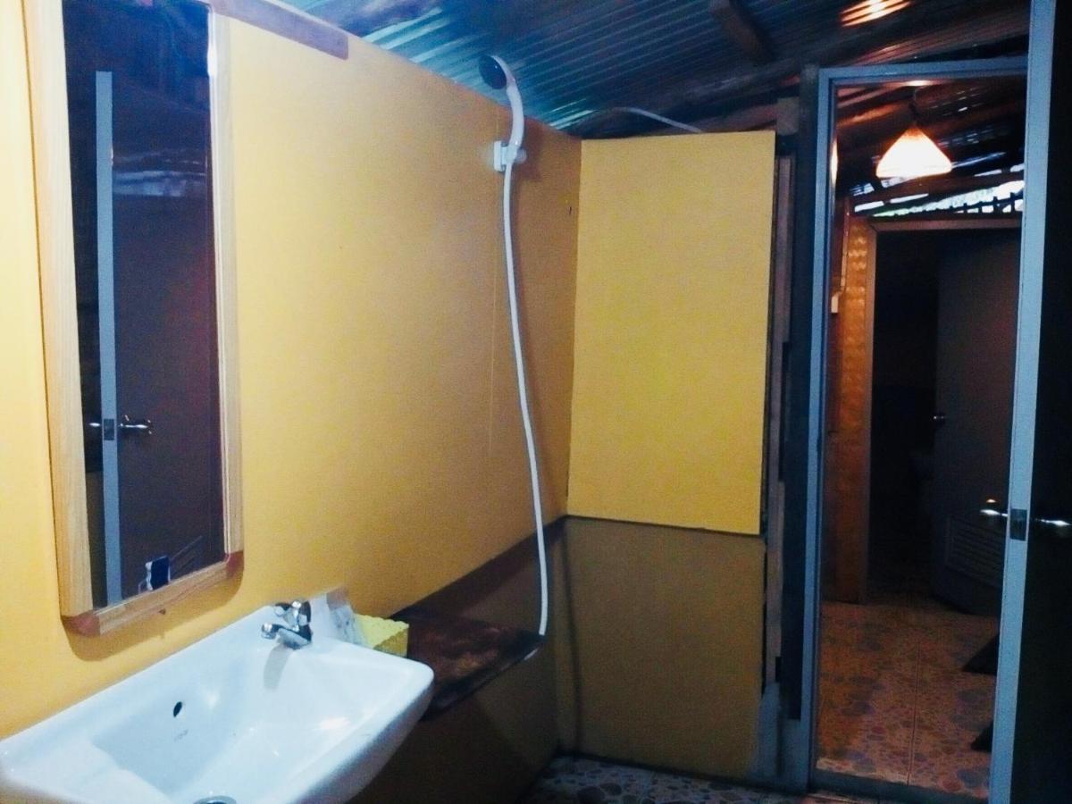 Homestay Baan Jing Jai Lanta *