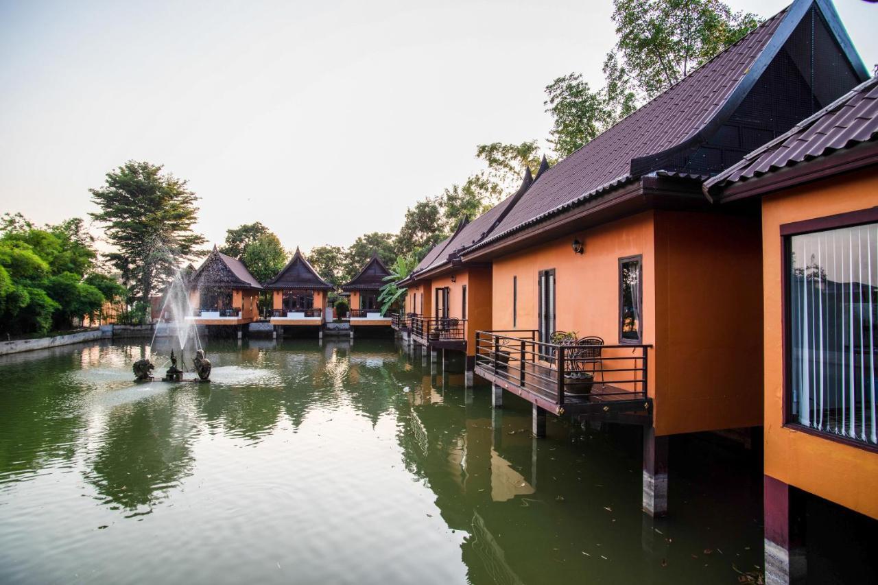 Resort Pludhaya & 4*