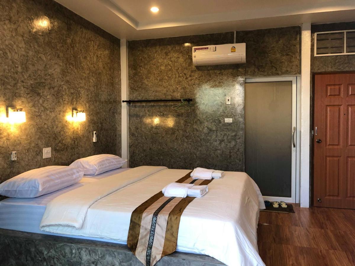 Phumektawan ภูเมฆตะวัน Hotel&restaurant 2* Mae Salong