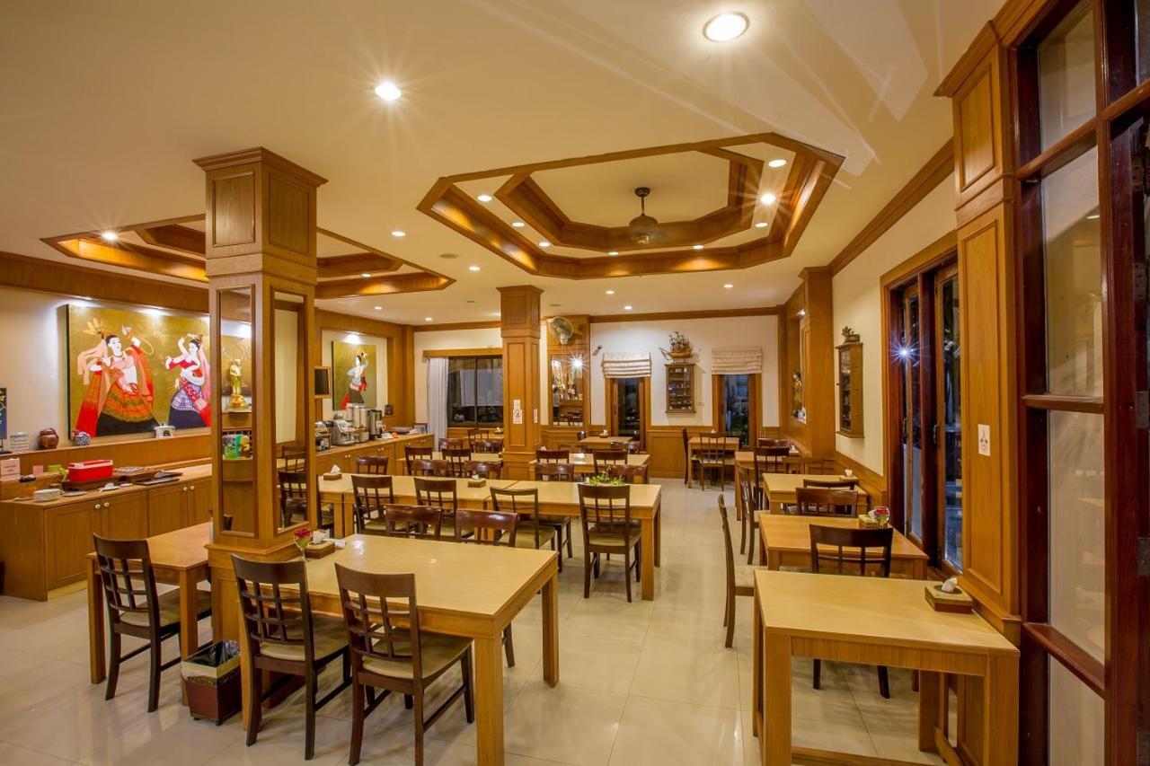 Hotel Village 3*