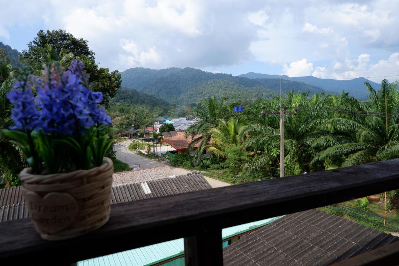 Khao Sok Nature Place - Sha Certified Hotel 3*