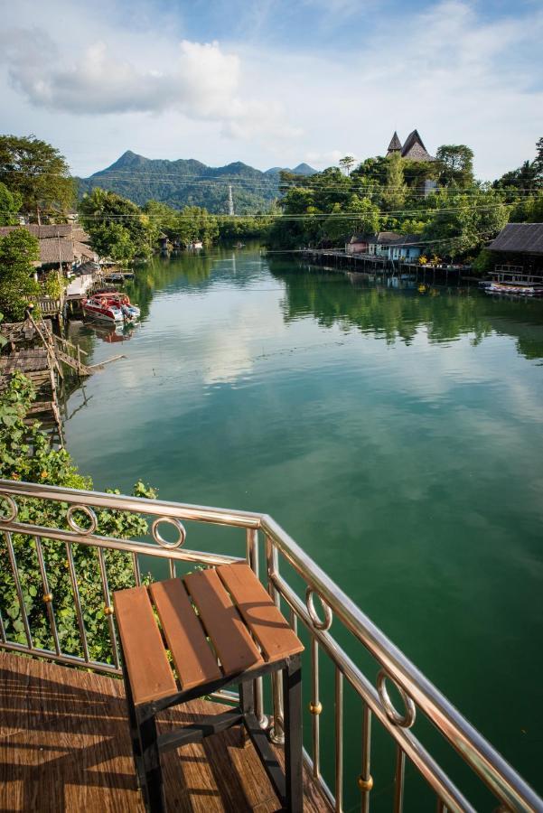 Hostel Riverview *