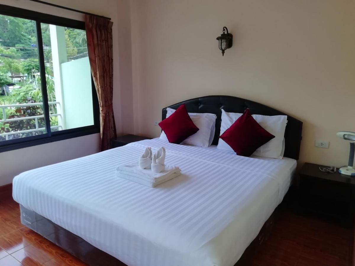 Baan Kawkaew Kata 3*