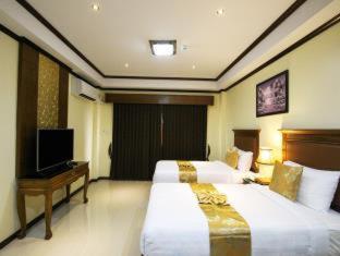 I Boutique Pluak Daeng