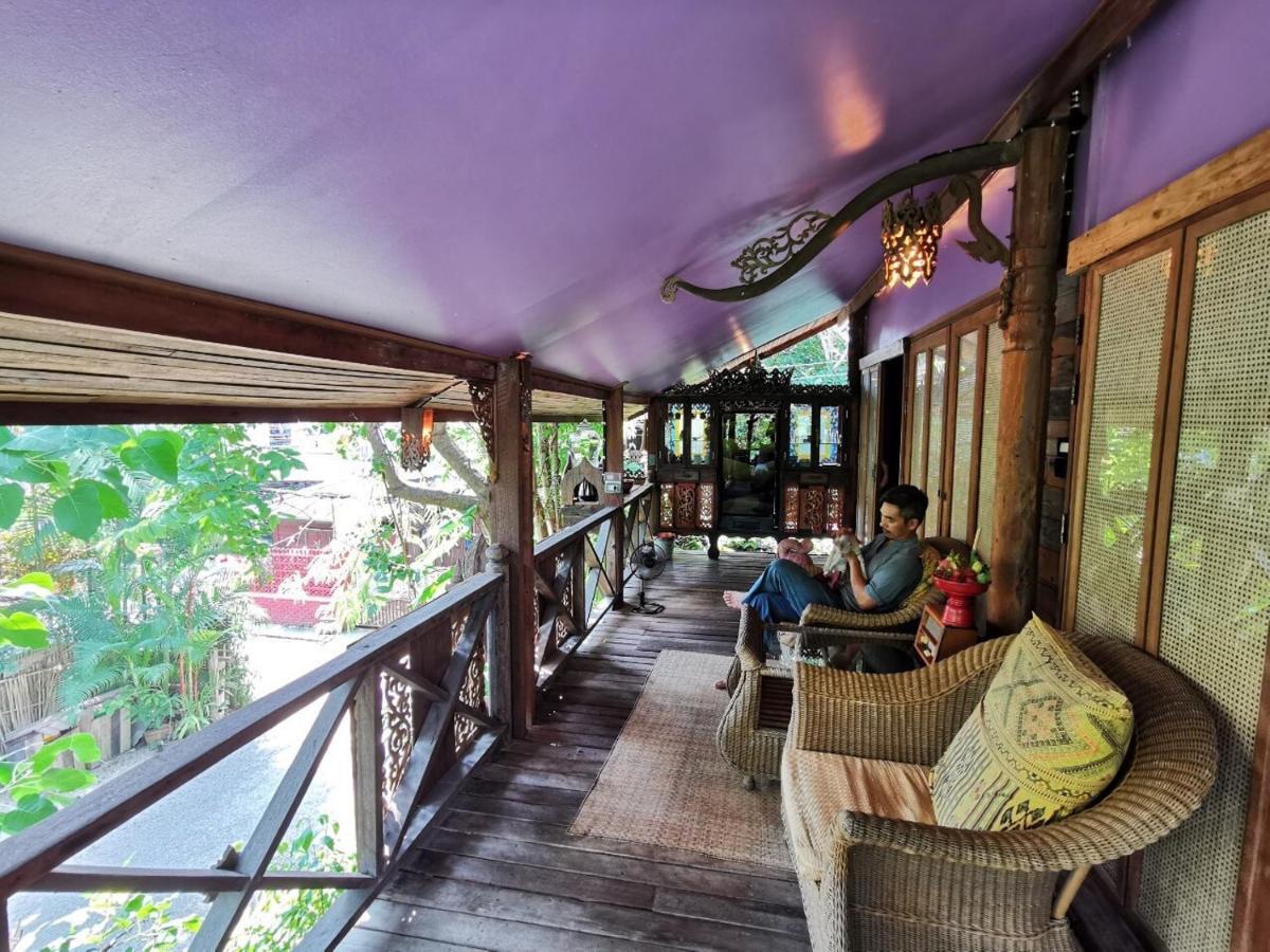 Baanbooloo Village Villa