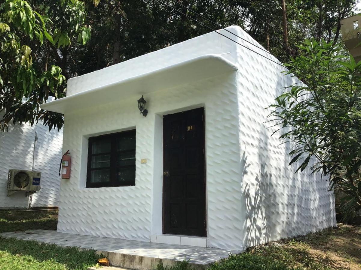 Resort Baan Aunrak 2*