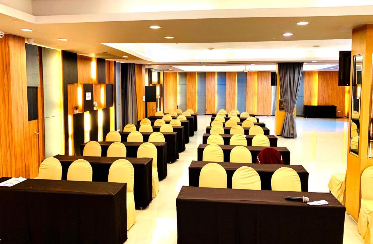 Mantra Varee Hotel Khon Kaen
