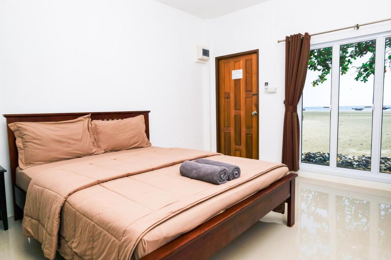 Guest house Baan Sood Kob Fah *