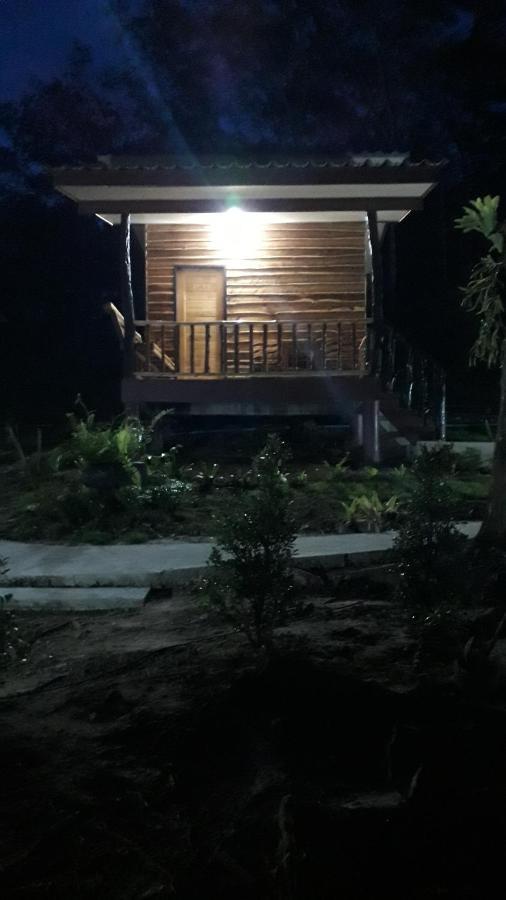 Baan Panseng *