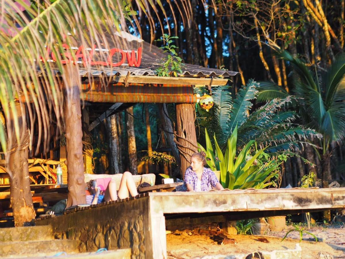 Resort Sunset *