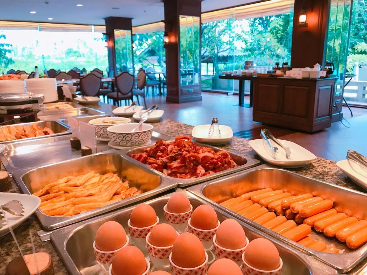 Resort Suan Sampran 4*
