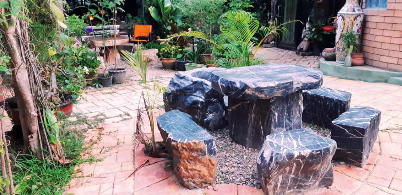 Good Life Dacha Wellness Homestay *