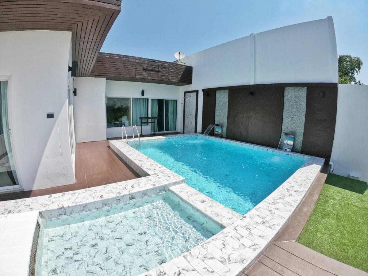 Resort The Vista Pool 4*