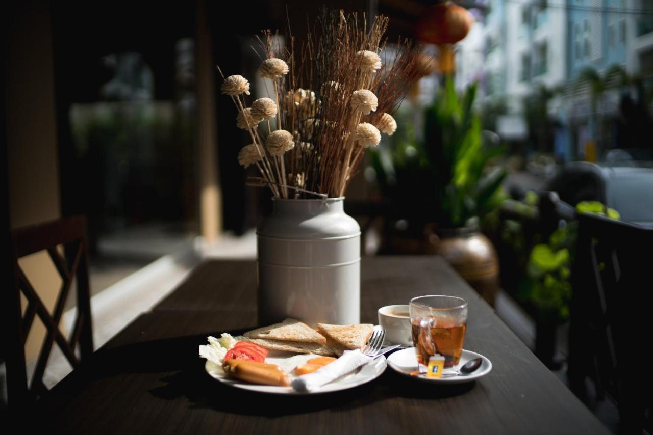 Minatale Phuket Hotel