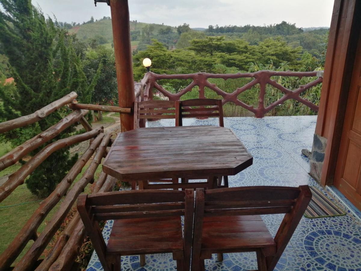 Indah Garden Hill Resort 2*
