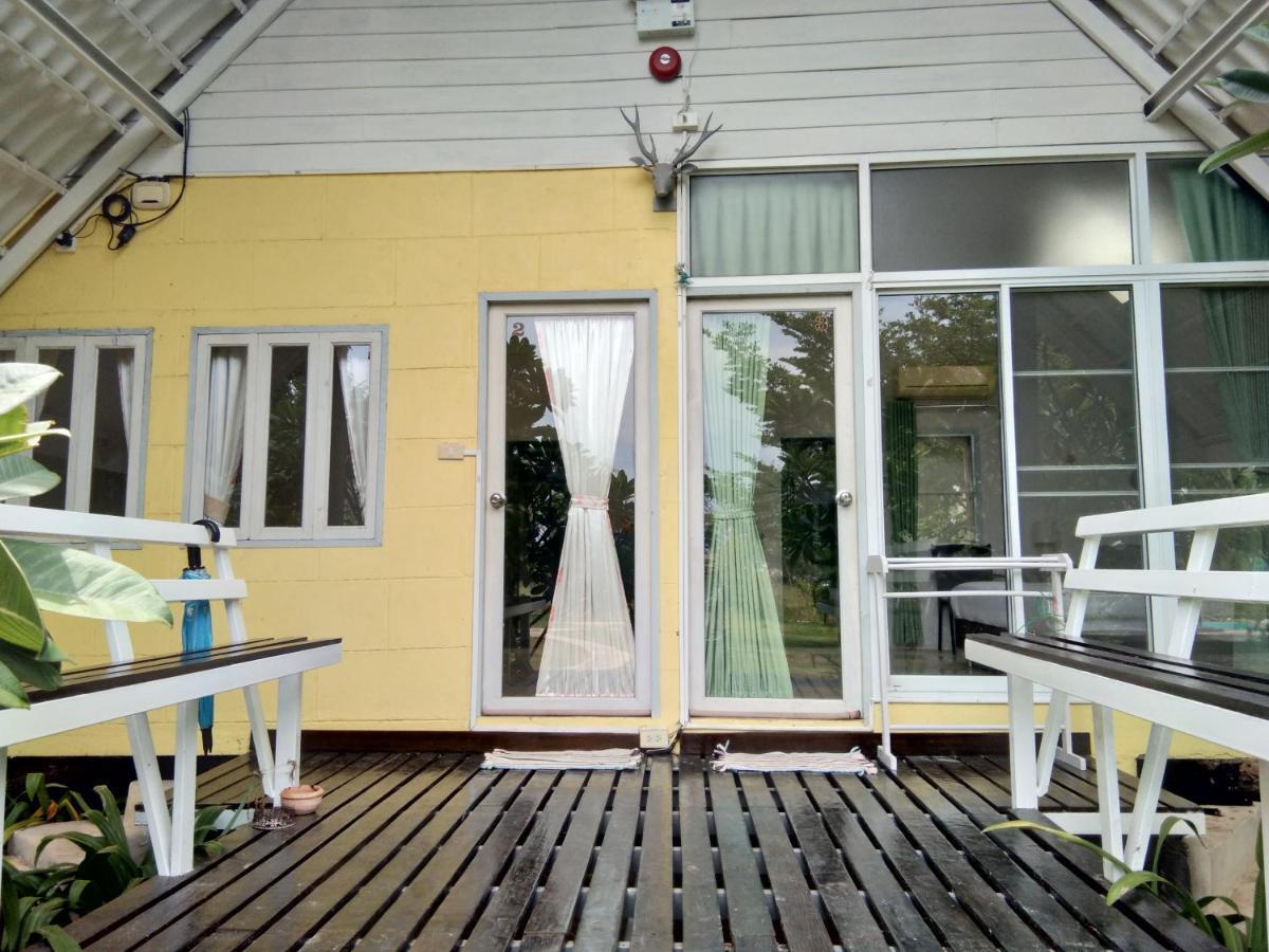 Ban Bang Bed & Breakfast