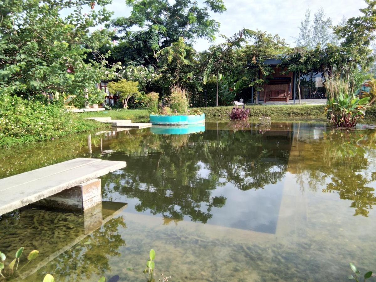 Ban Bang Bed & Breakfast