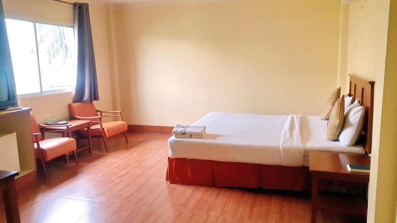 Hotel Sri