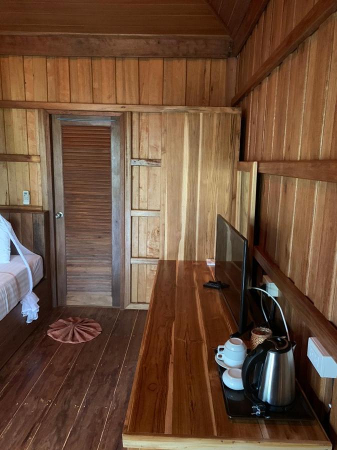 Resort Thiwson - Sha Extra