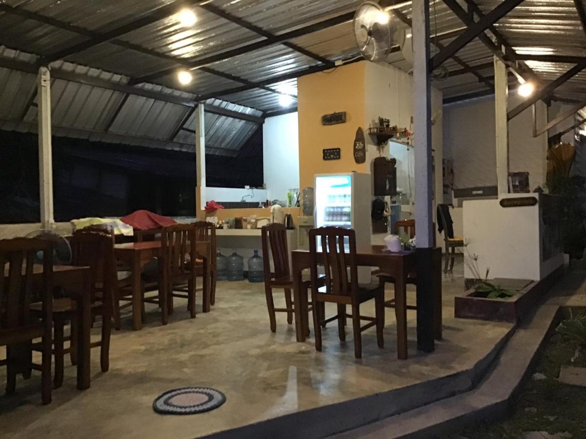 Baan Aunrak Resort 2*