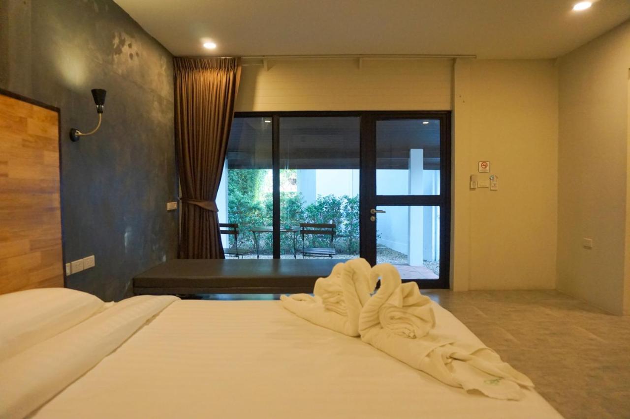 Resort Banyan @rayong 2*