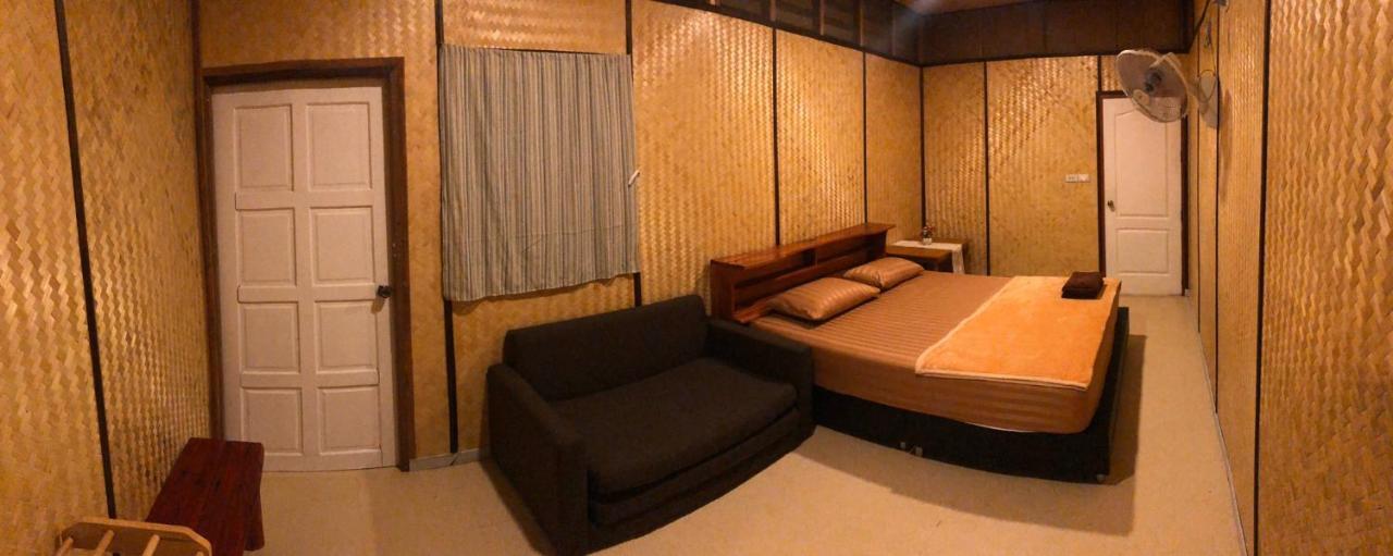 Rock View Terrace Guest house Koh Jum