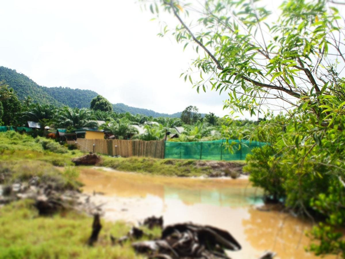 Yaoisland And Farm
