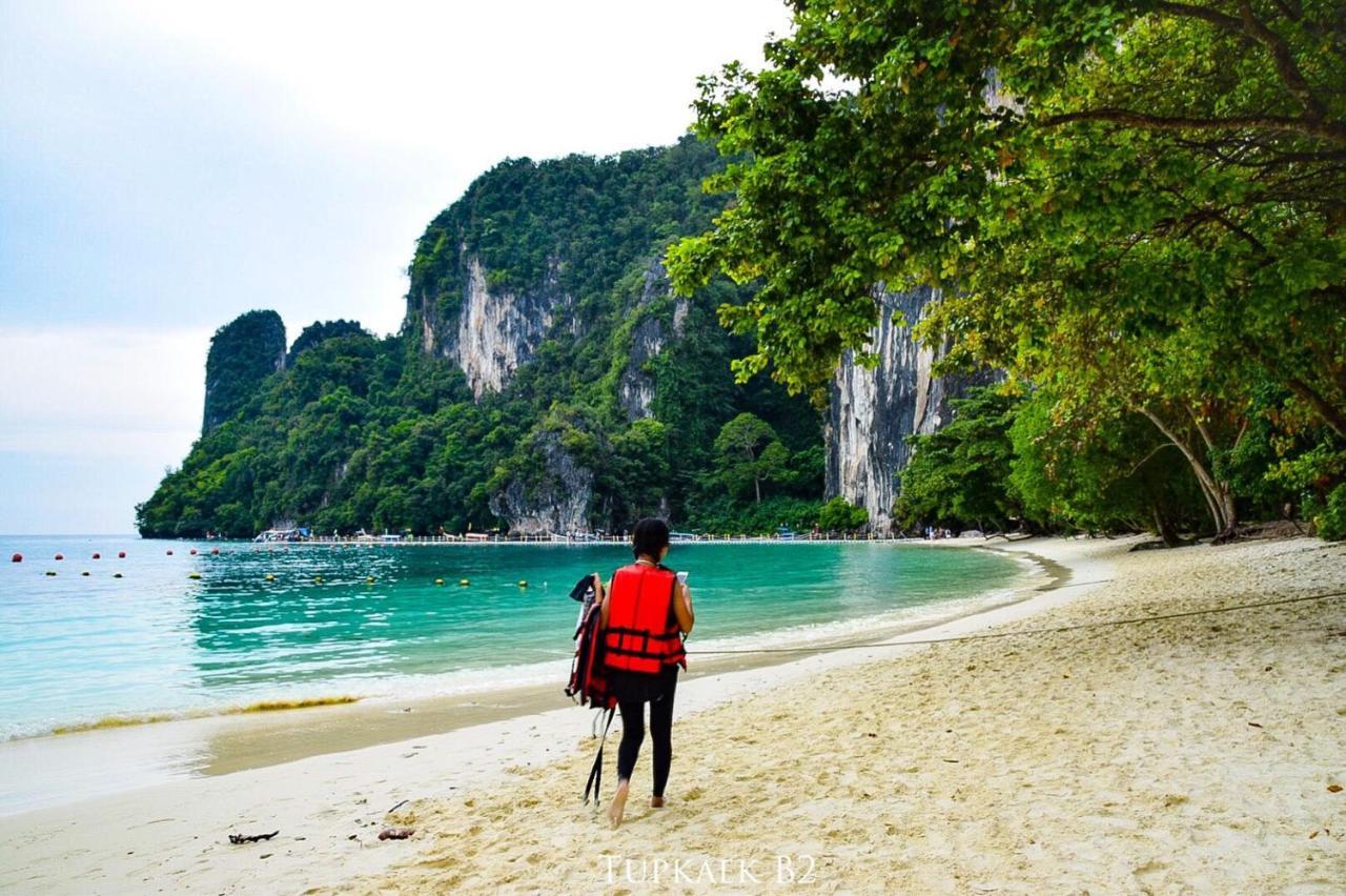 Thap Kaek B2 Klong Muang Beach