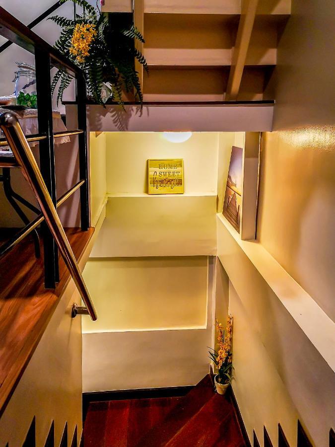 The Cube Sathorn Boutique Hotel: Modern Near Bts Surasak Banguecoque