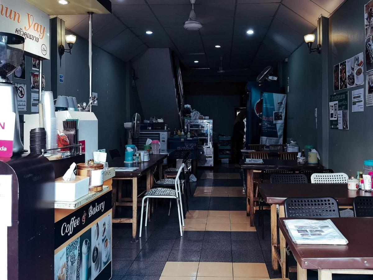 Acomodação com café da manhã  The Cube Sathorn Boutique Hotel: Modern Near Bts Surasak