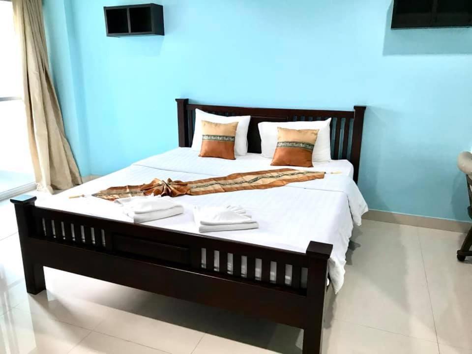 Ananya Hotel