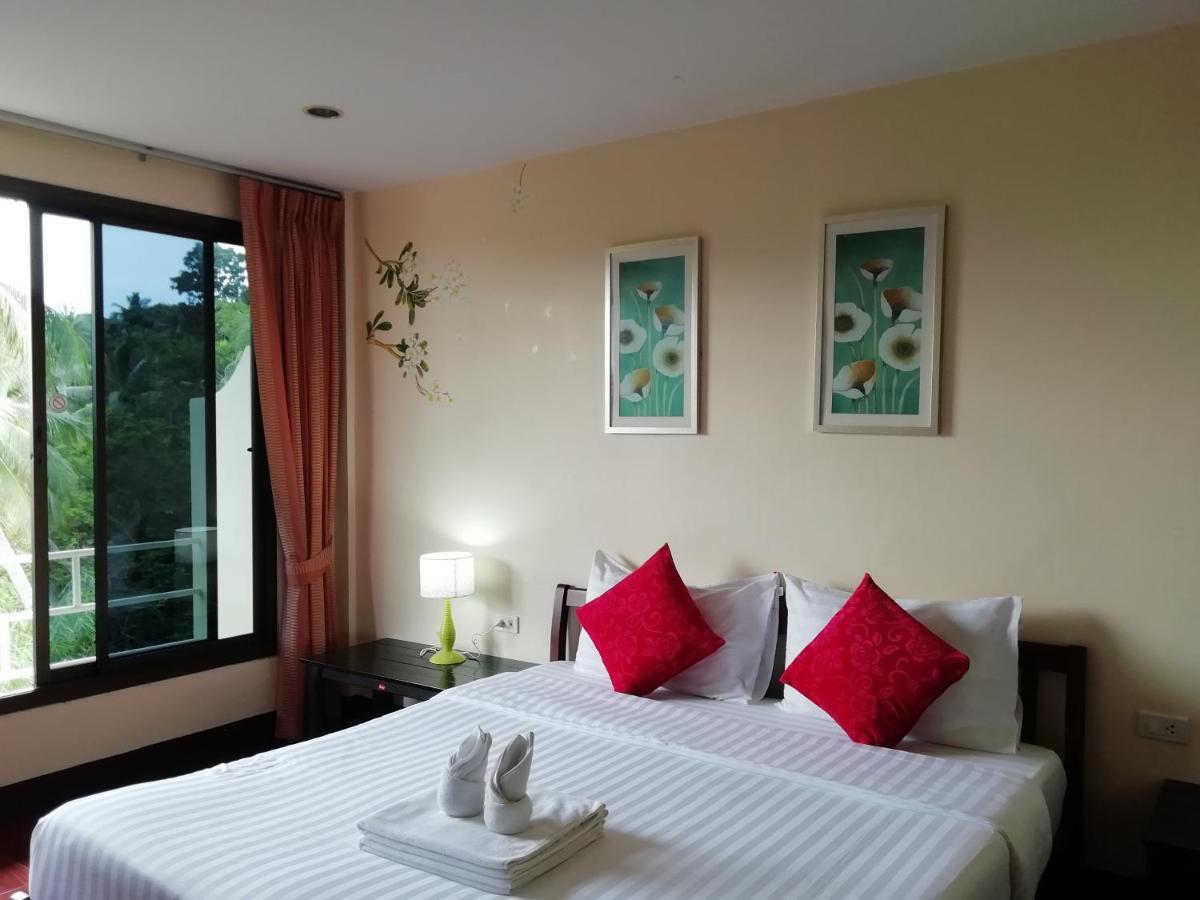 Guest house Baan Kawkaew Kata 3*