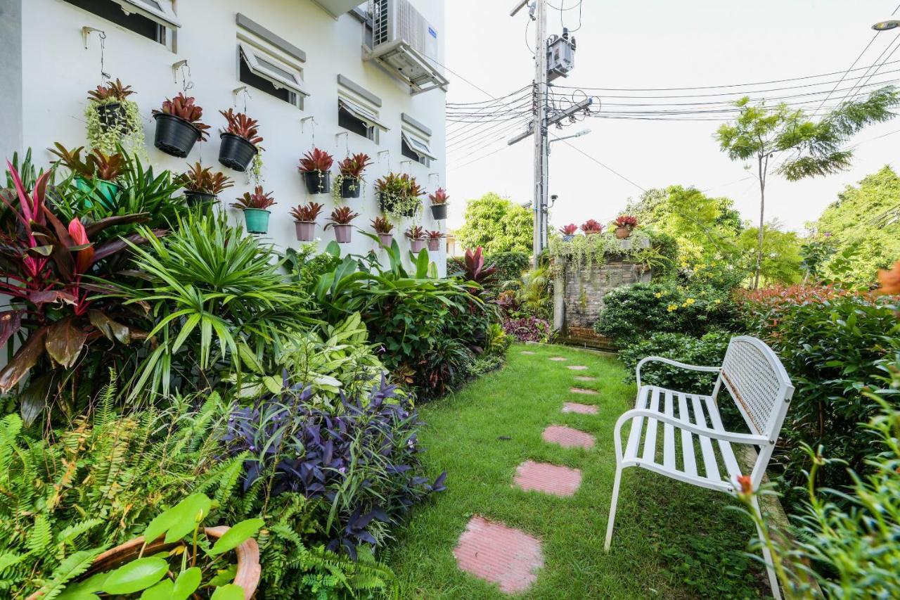 Baan Hinwong Ban Nong Hin (Prachuap Khiri Khan)