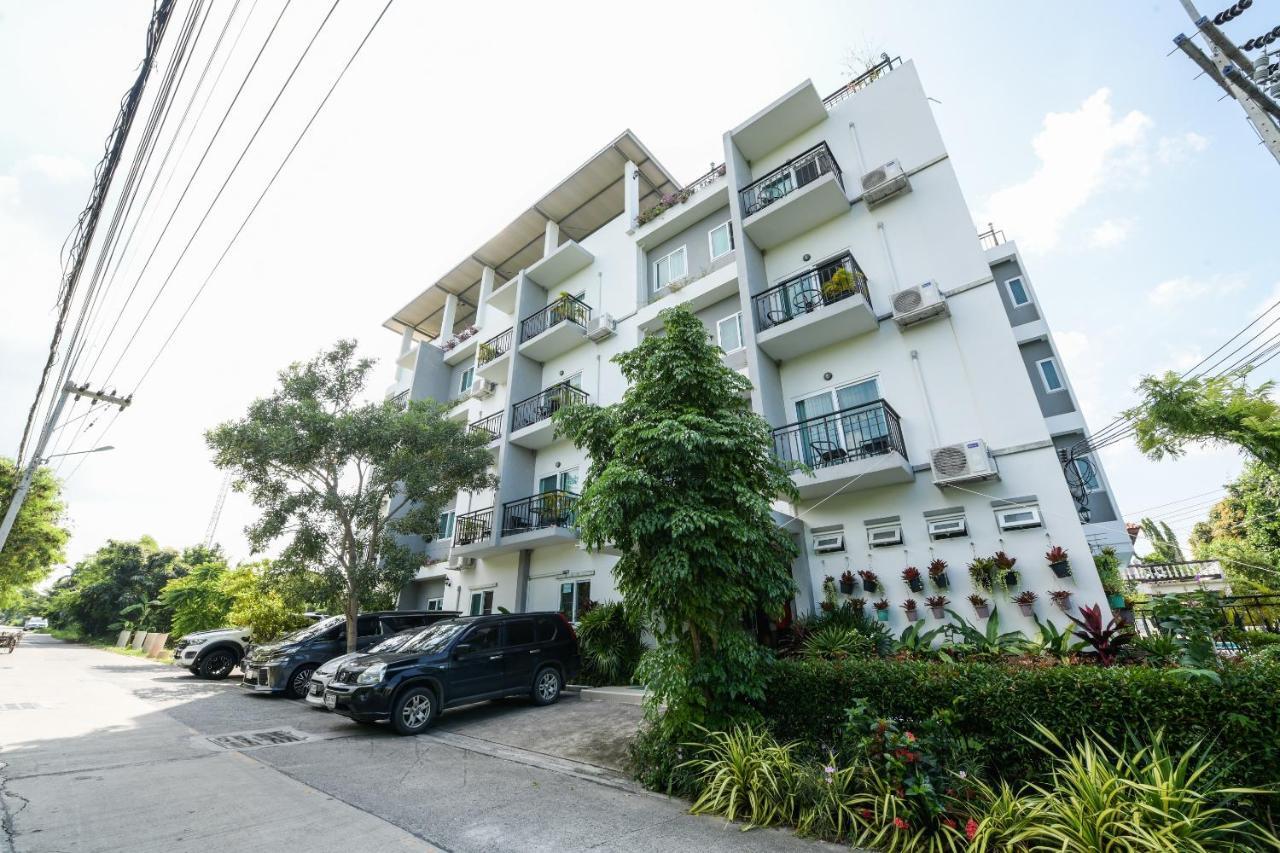 Hotel Baan Hinwong