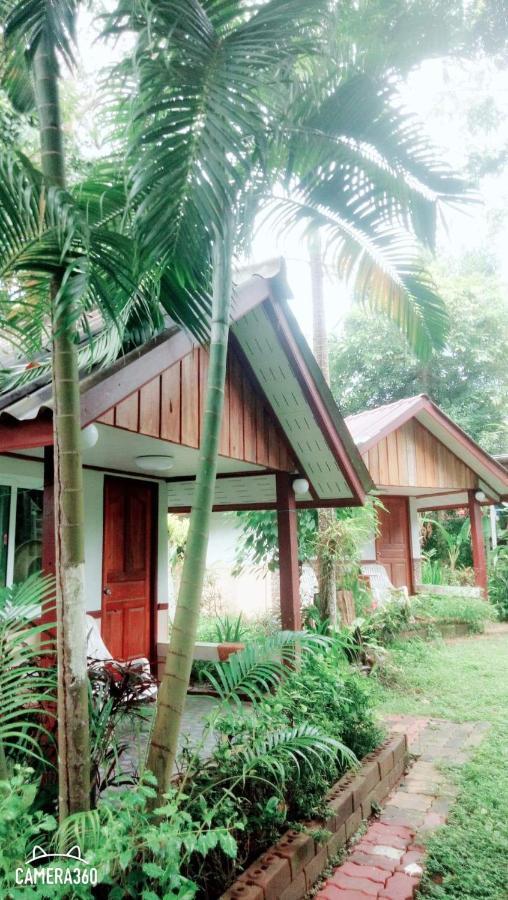 Mayow Kohmook Bed & Breakfast Trang