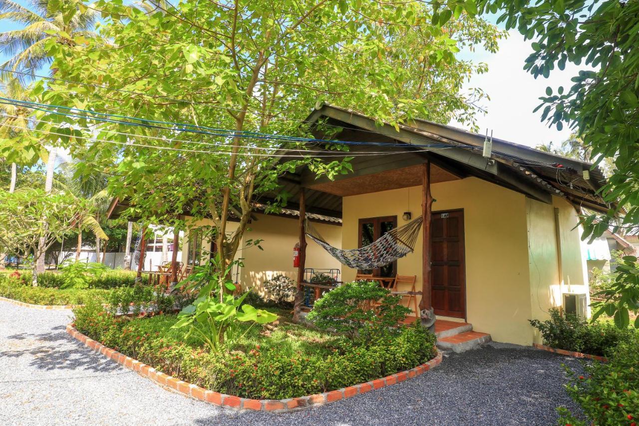 Isara Lanta Resort Koh Lanta