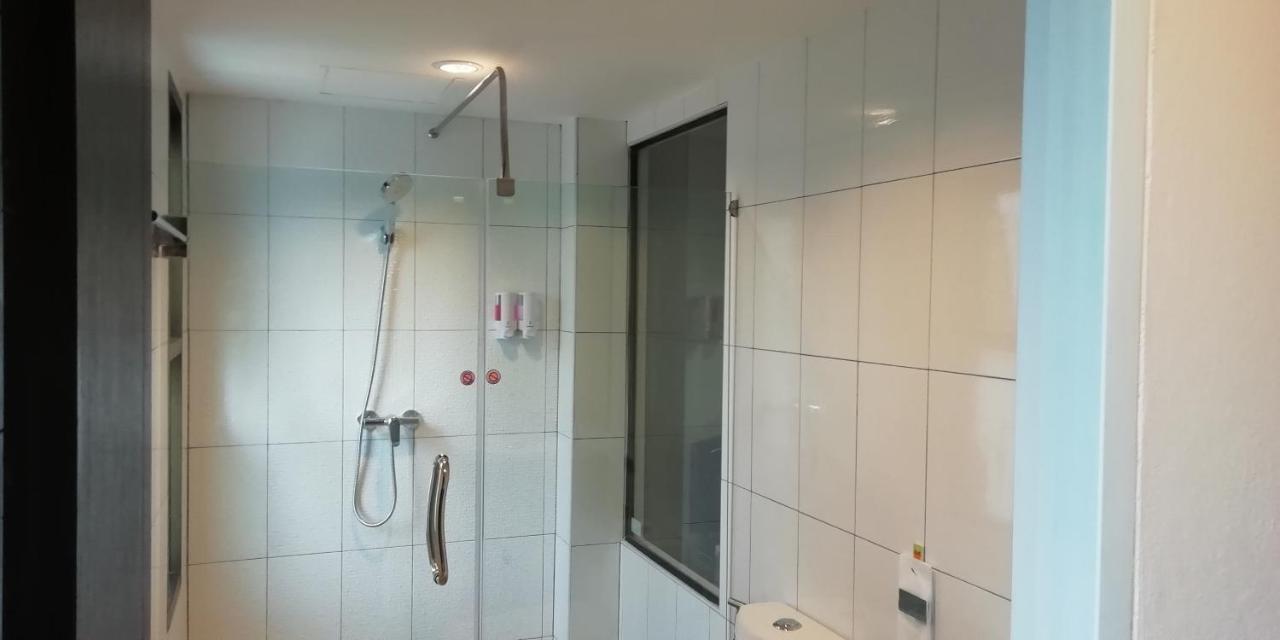 Baan Kawkaew Kata 3*