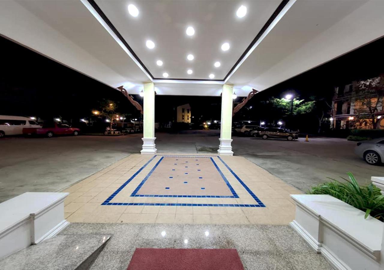 I Boutique Pluak Daeng