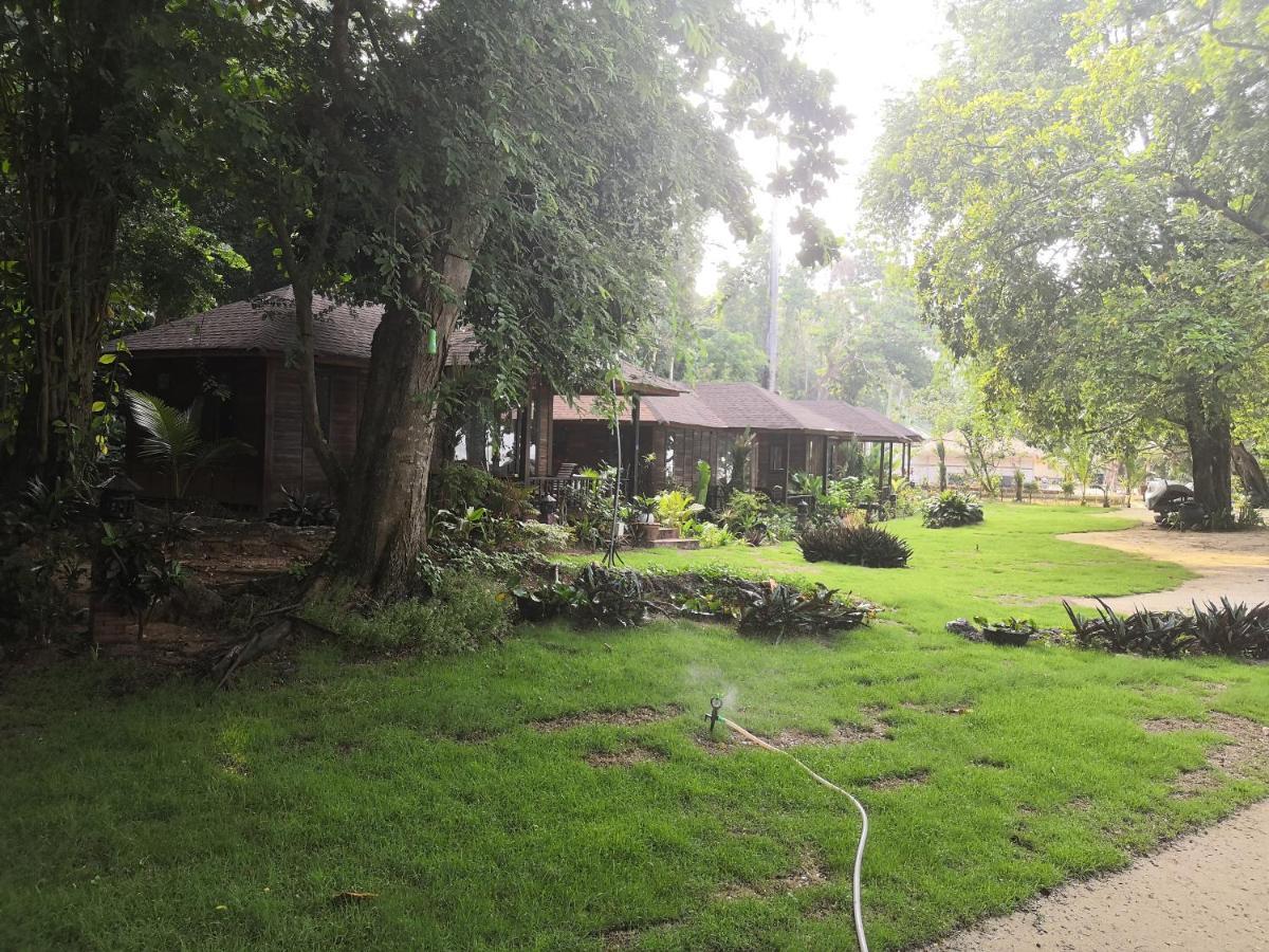 Coral Garden Resort Koh Kradan