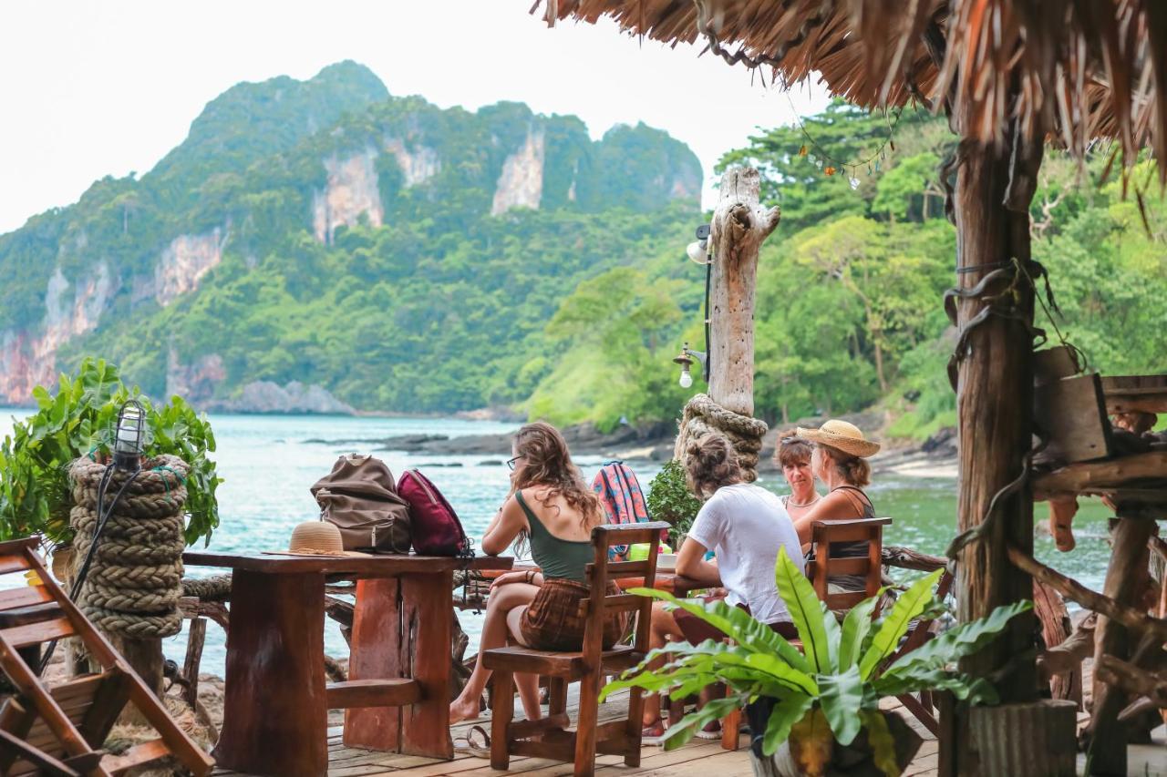 Resort Sunset Bay Phi Phi Don