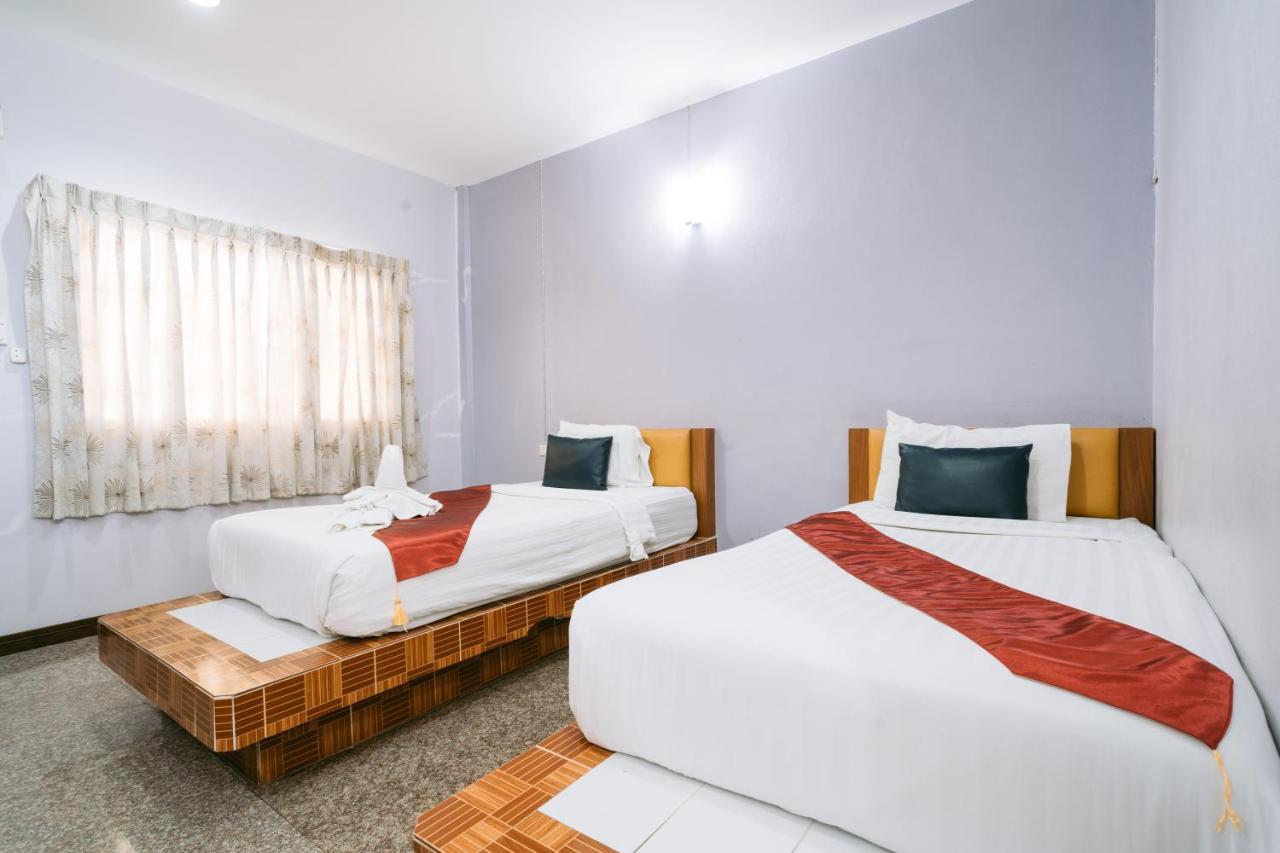 Jintana Resort 3*