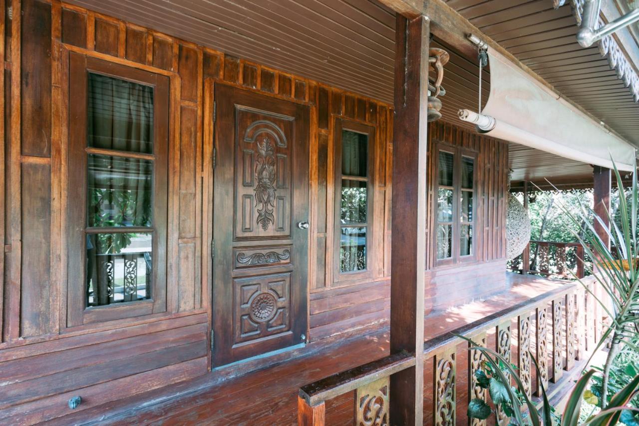 Jintana Resort 3*