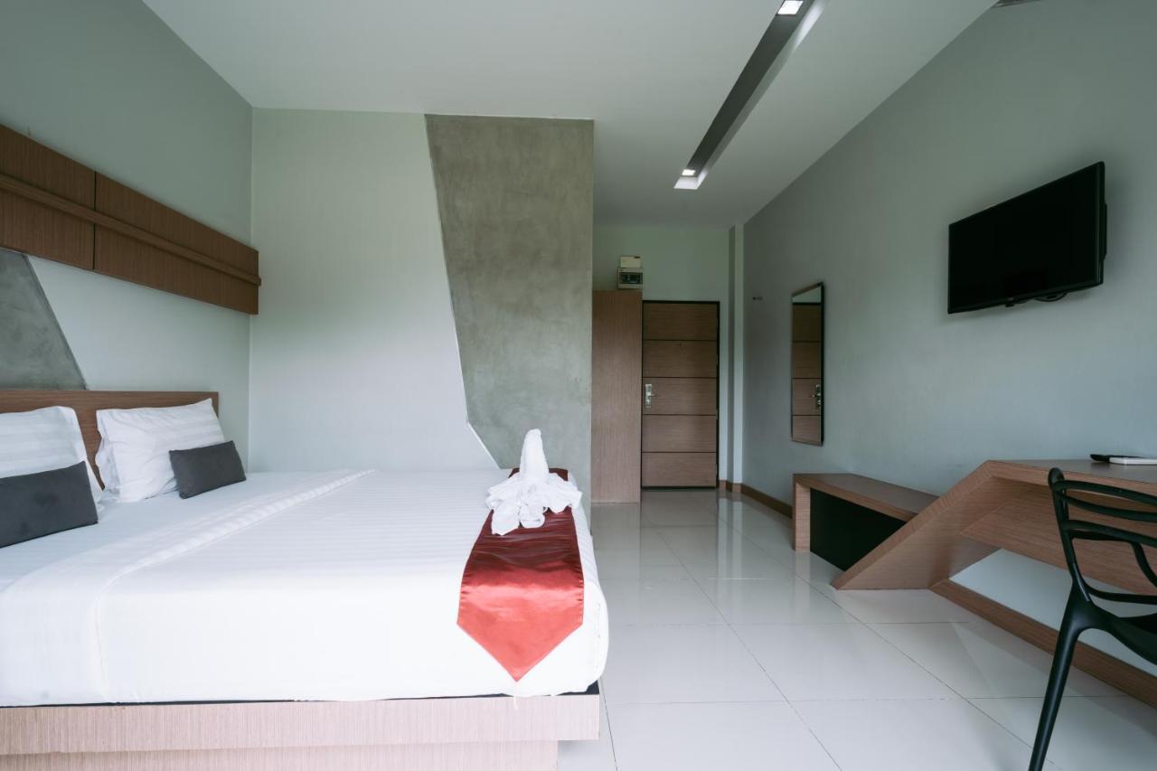 Ray Hotel Buriram
