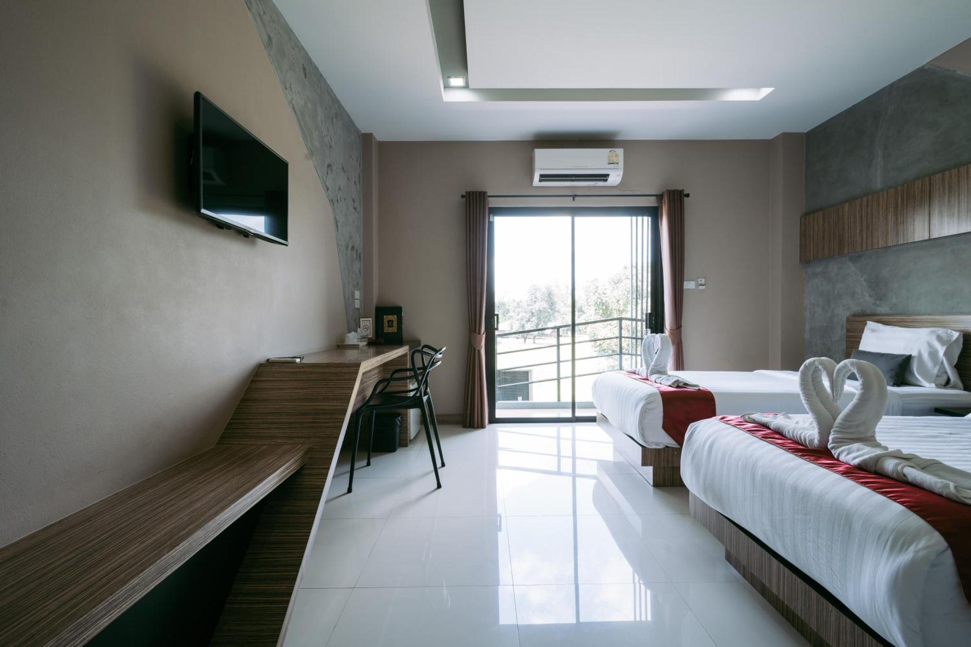 Hotel Ray