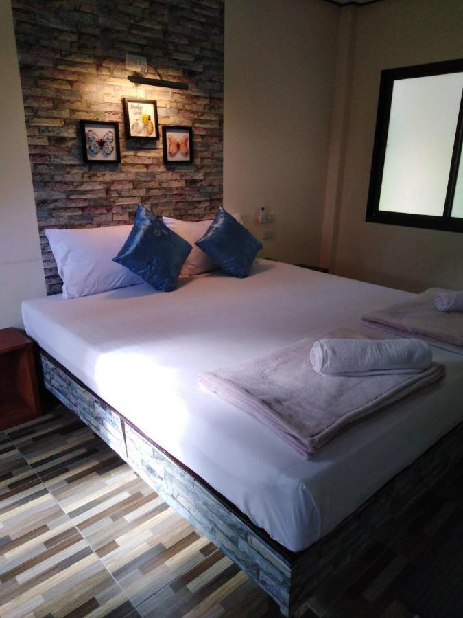 Khao Luang 2*