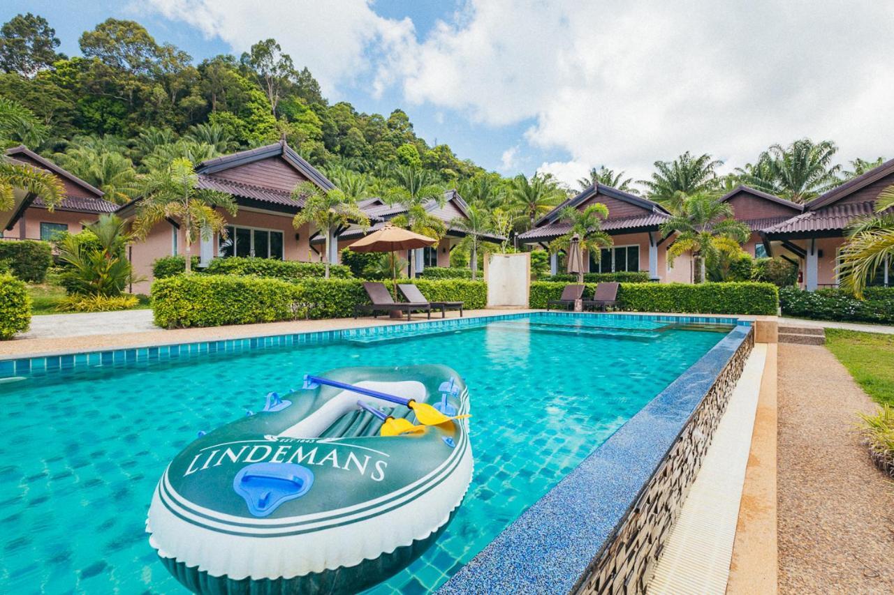 Palm Kiri Aonang 3*