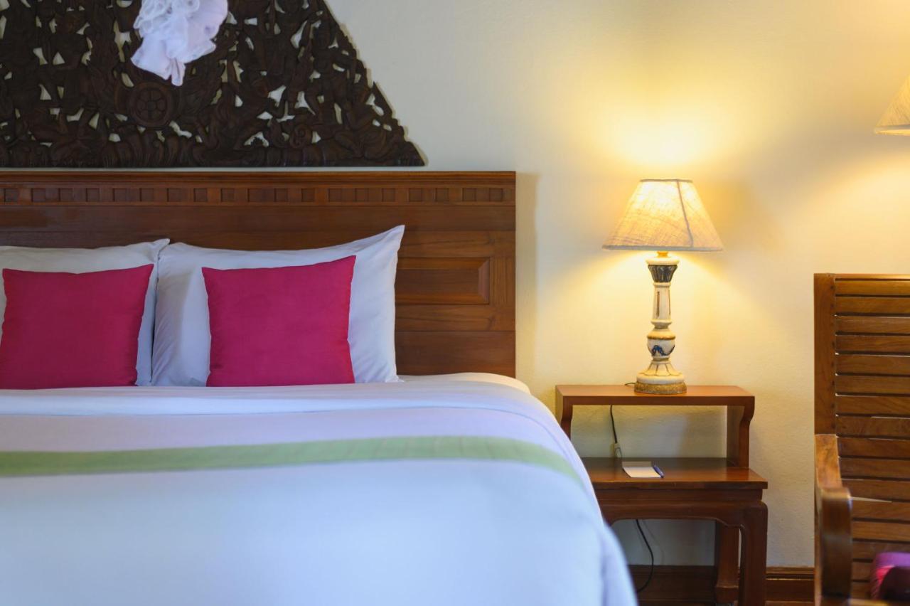 Royal Lanta & Resort